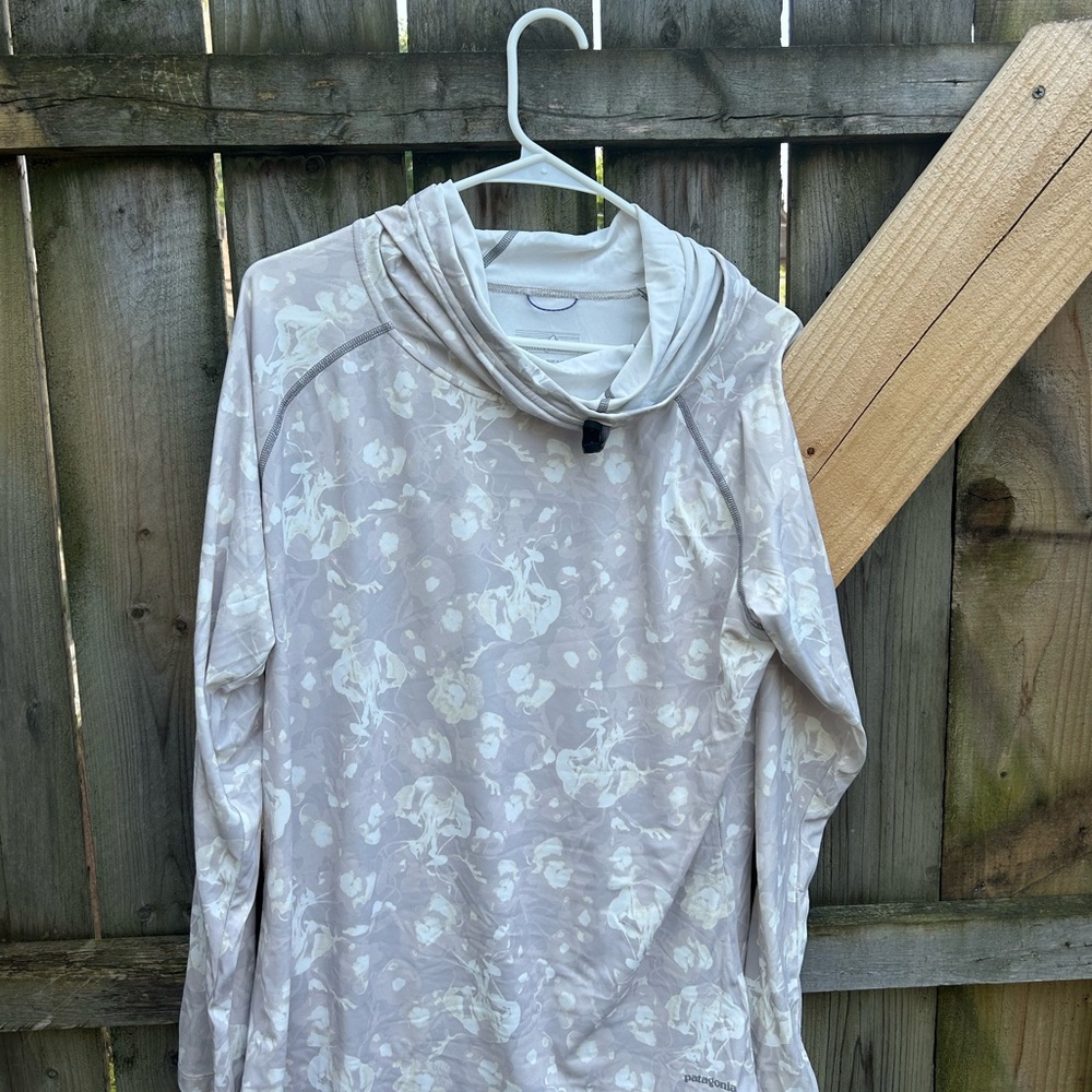 Patagonia floral sun hoodie